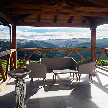La Reggia Bed & Breakfast *